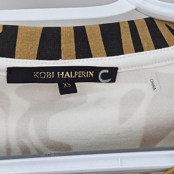 Kobi Halperin Yara Sequined Animal Print Top Tee Women’s Size XS Relaxed Fit - Picture 8 of 11